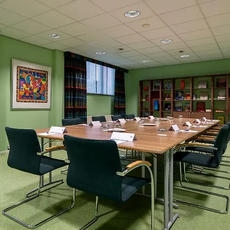 Fletcher Hotel-restaurant Sparrenhorst-veluwe 4*