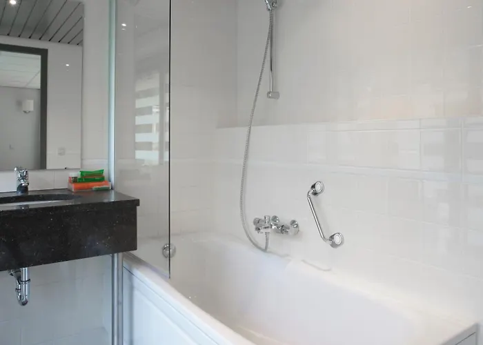 Fletcher Hotel-restaurant Sparrenhorst-veluwe 4*