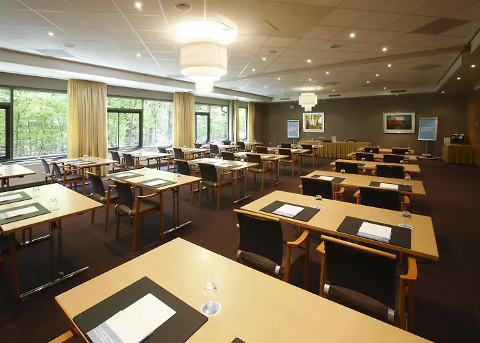 Fletcher Hotel-restaurant Sparrenhorst-veluwe 4* נונספייט