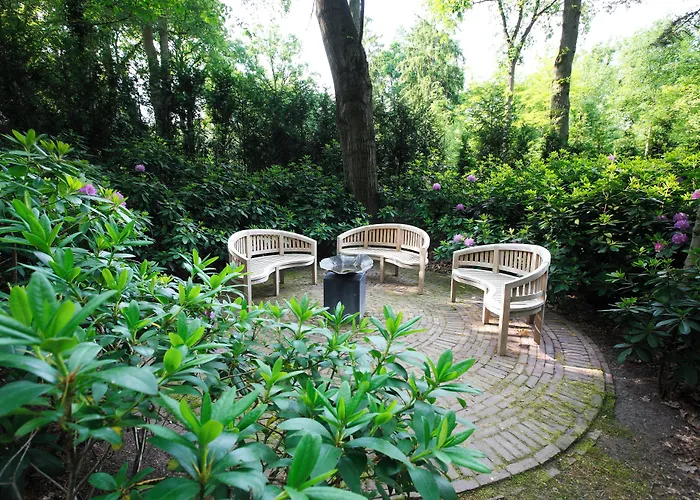 Fletcher Hotel-restaurant Sparrenhorst-veluwe מלון