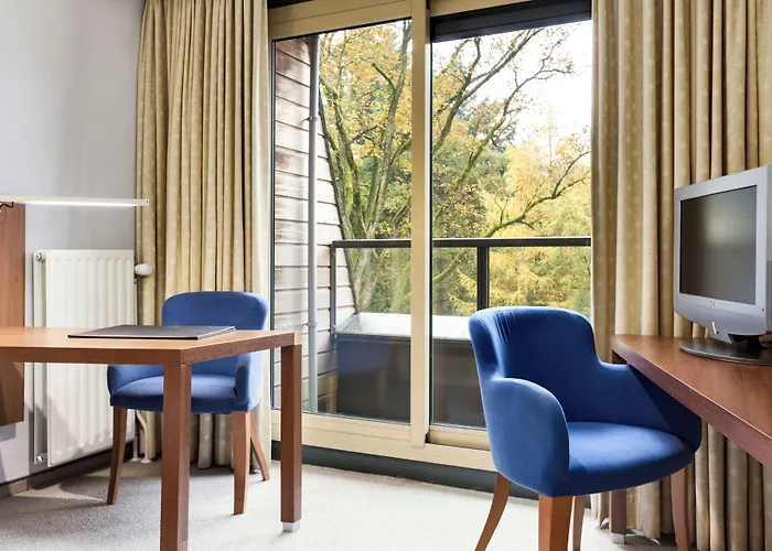 מלון Fletcher Hotel-restaurant Sparrenhorst-veluwe 4*