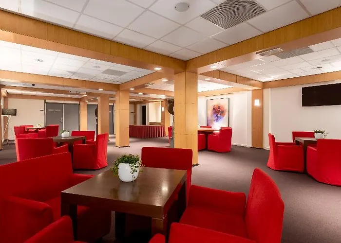 מלון Fletcher Hotel-restaurant Sparrenhorst-veluwe