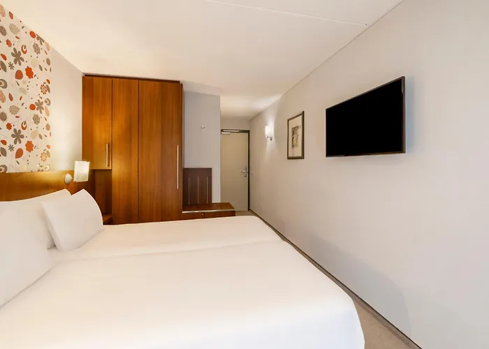 Fletcher Hotel-restaurant Sparrenhorst-veluwe فندق